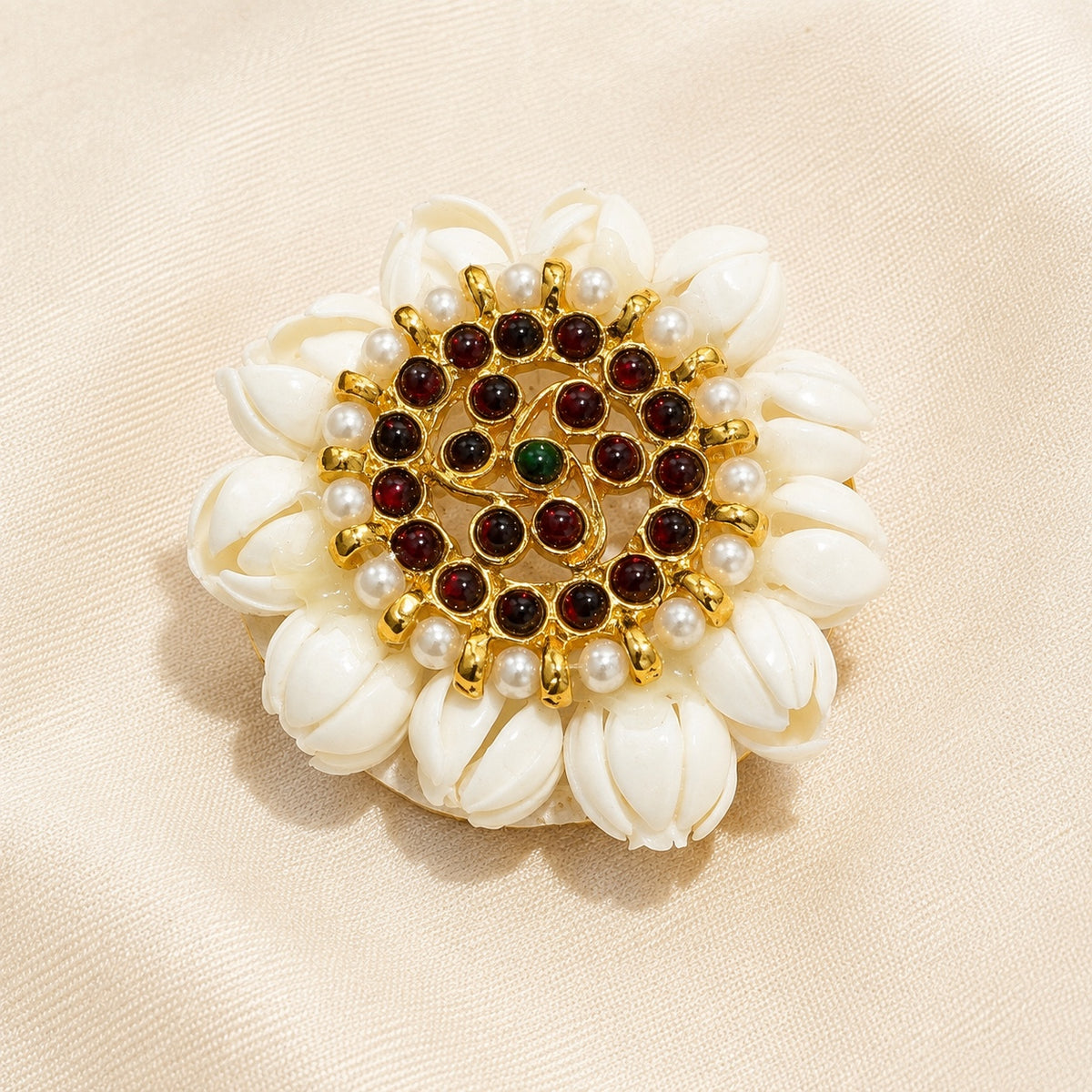 Traditional Gold-Tone Floral Stone Hair Clip – 1pcs